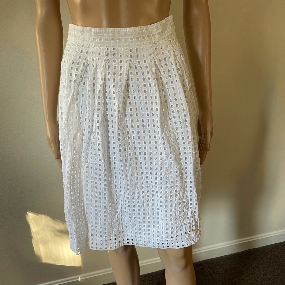 Banana republic cotton white skirt, size 14